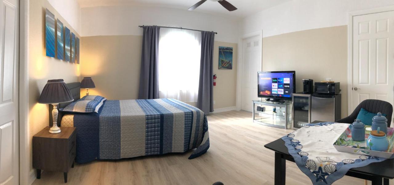 White Orchid Apartments Fort Myers Esterno foto